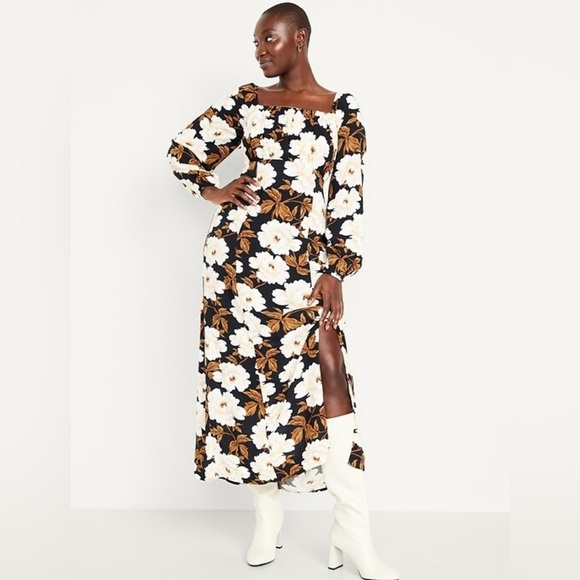 Old Navy Dresses & Skirts - Old Navy Black & White Floral Waist-Defined Square-Neck Maxi Dress size XXL